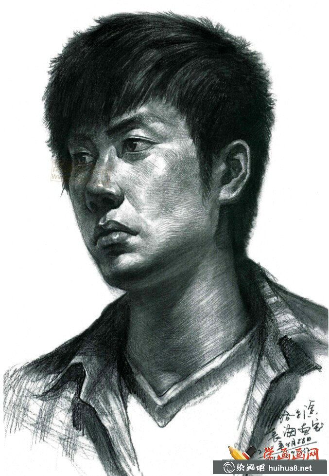 優(yōu)秀素描頭像作品集_高清臨摹素描圖片(14)