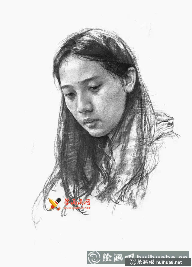 老鷹畫室蔣銘科素描頭像作品欣賞，共9幅素描頭像圖片，分別為8幅女子與1幅老年男子素描畫