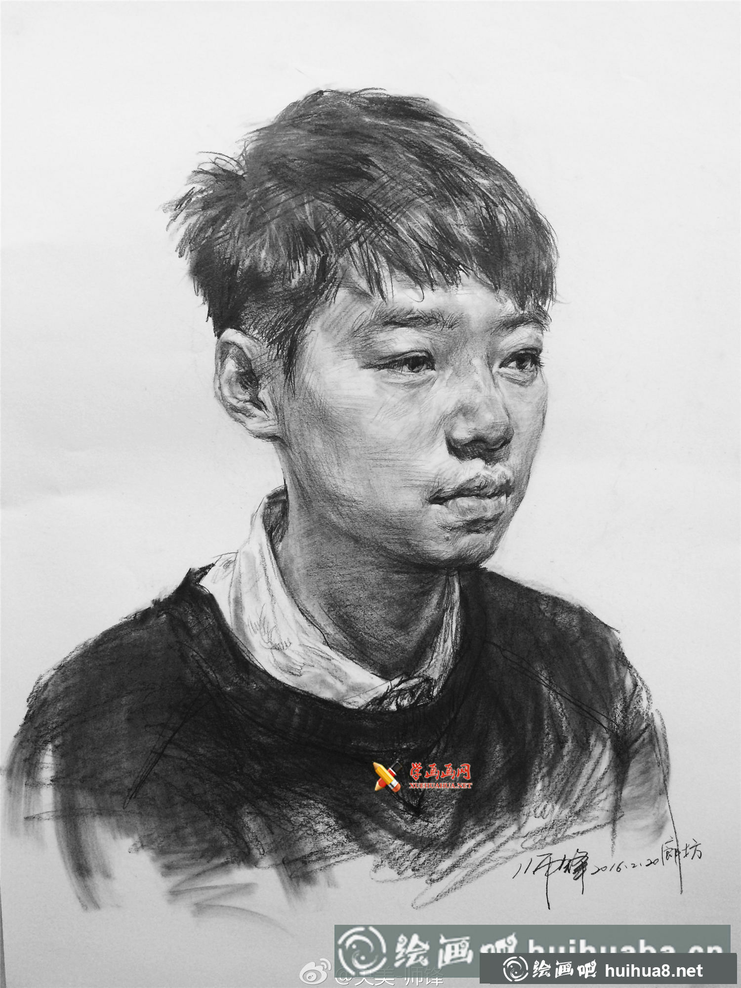 央美師鋒小男生3/4素描頭像作畫步驟示范圖