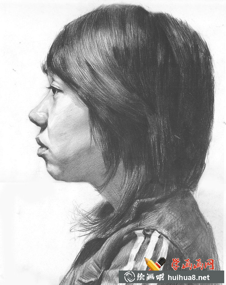 魯美學(xué)生優(yōu)秀素描頭像作品