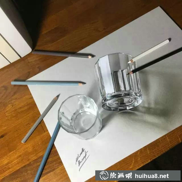 一組外國物品超寫實(shí)彩鉛畫作品欣賞