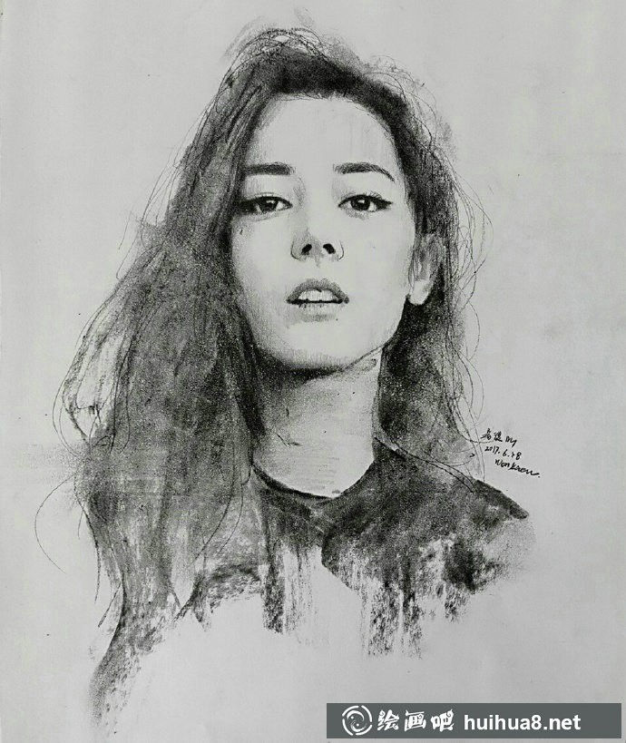 更多迪麗熱巴素描畫像