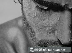 超現(xiàn)實(shí)主義畫(huà)家Paul的素描作品《回憶》