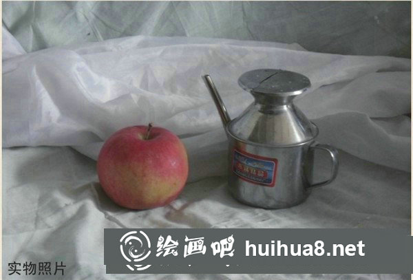 水粉蘋(píng)果的畫(huà)法步驟和水粉醋壺的繪畫(huà)技法