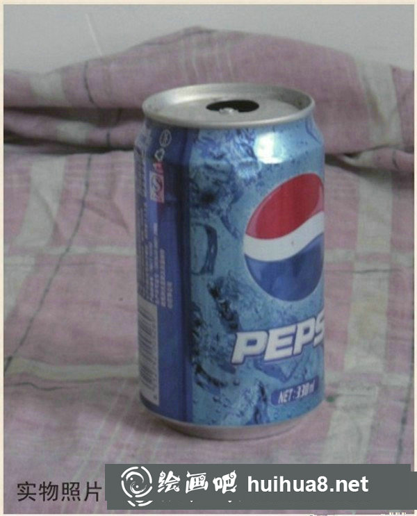 水粉可樂瓶畫法步驟詳解