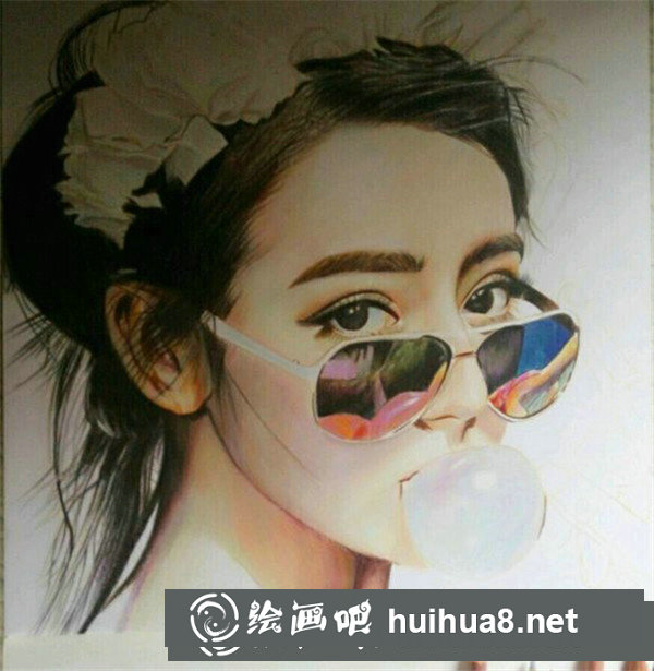 彩鉛畫(huà)迪麗熱巴步驟