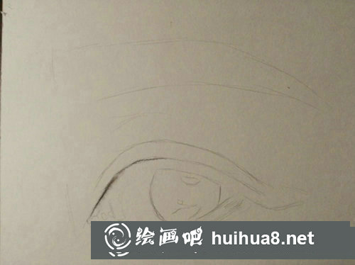 炭筆畫眼睛步驟