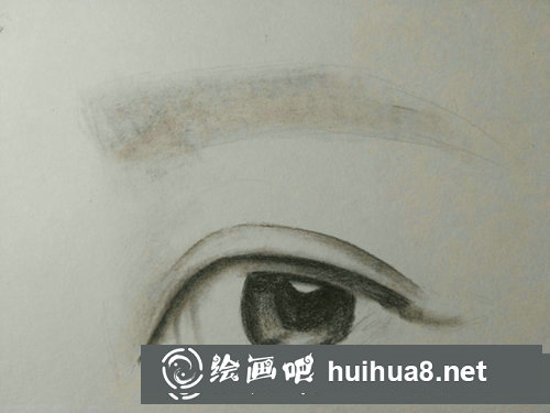 炭筆畫眼睛步驟