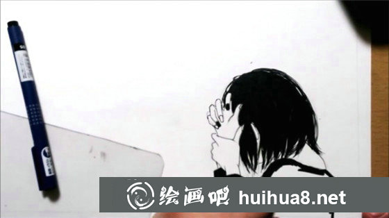 手繪黑白插畫：手繪酷勁十足的少女插畫教程