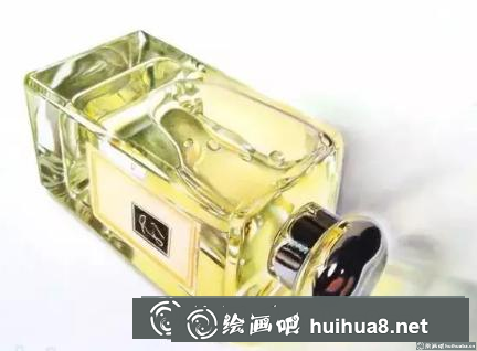 彩鉛畫香水瓶