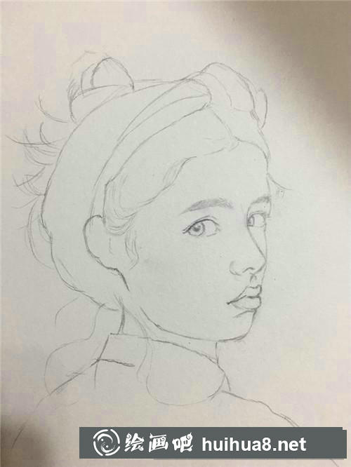 束發(fā)帶的女孩彩鉛畫