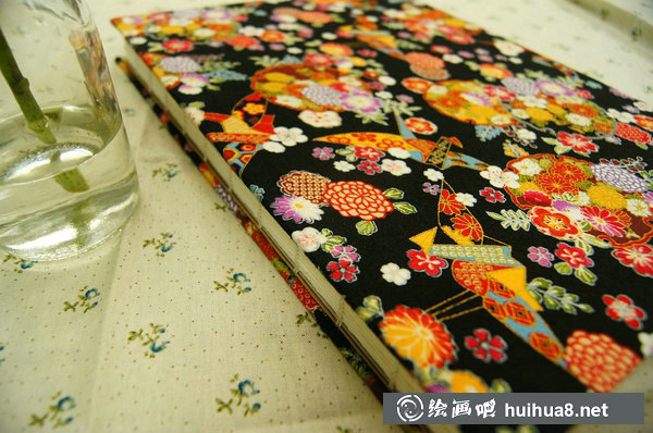 自制手工線(xiàn)裝布藝水彩本制作教程