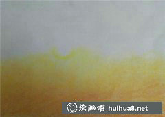 色彩描繪祥云天際