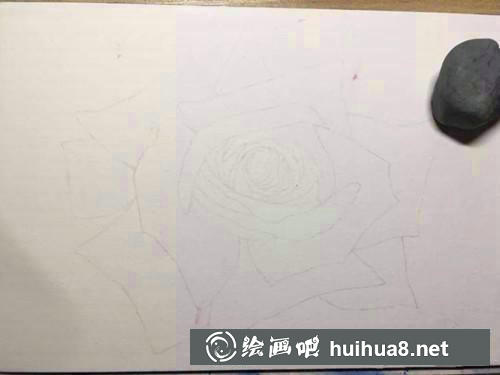 繪制玫瑰花的輪廓