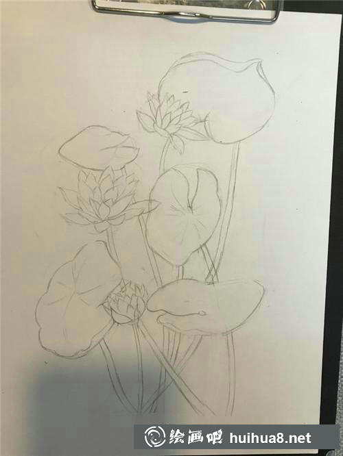 勾勒輪廓